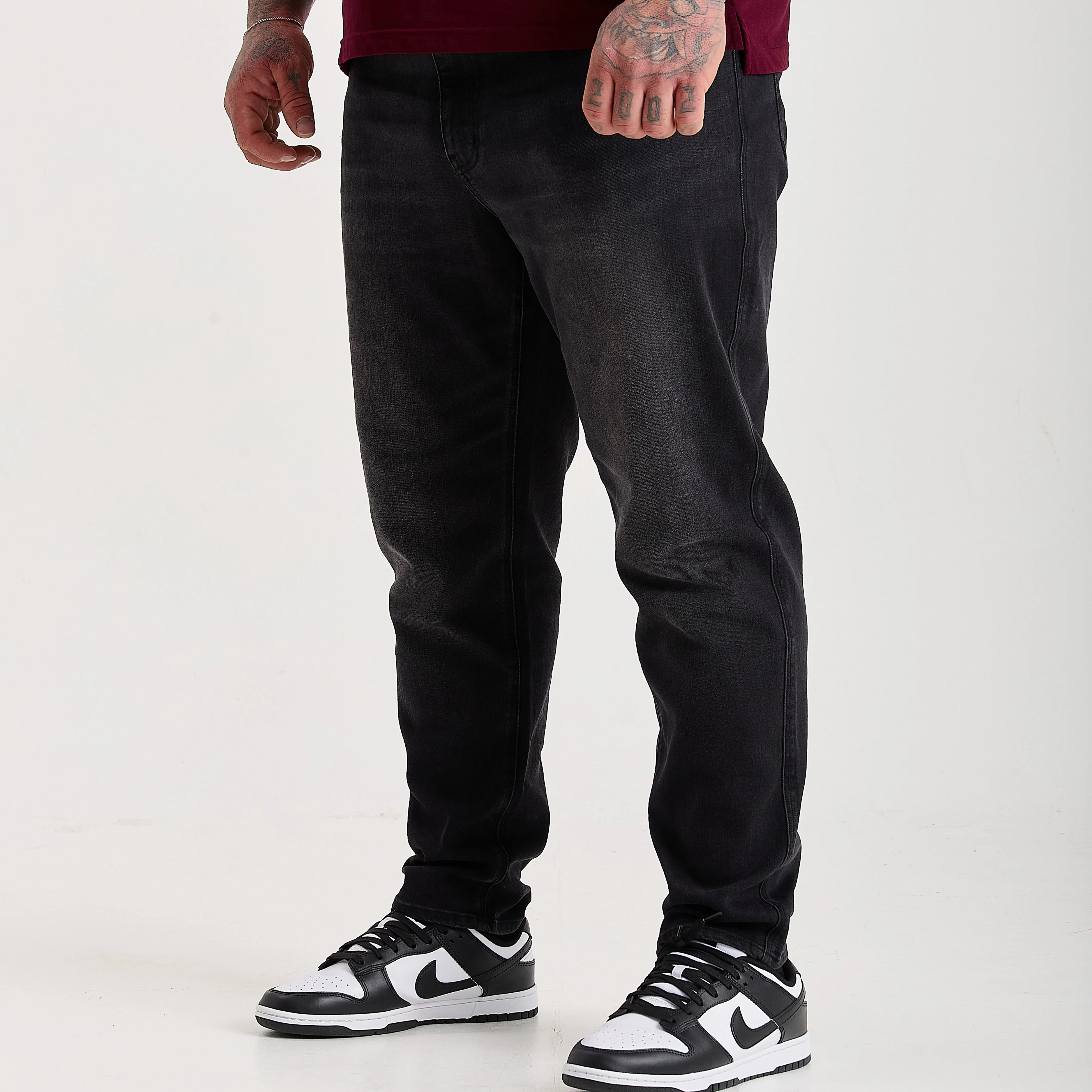 Black Comfort Jeans - Image 4