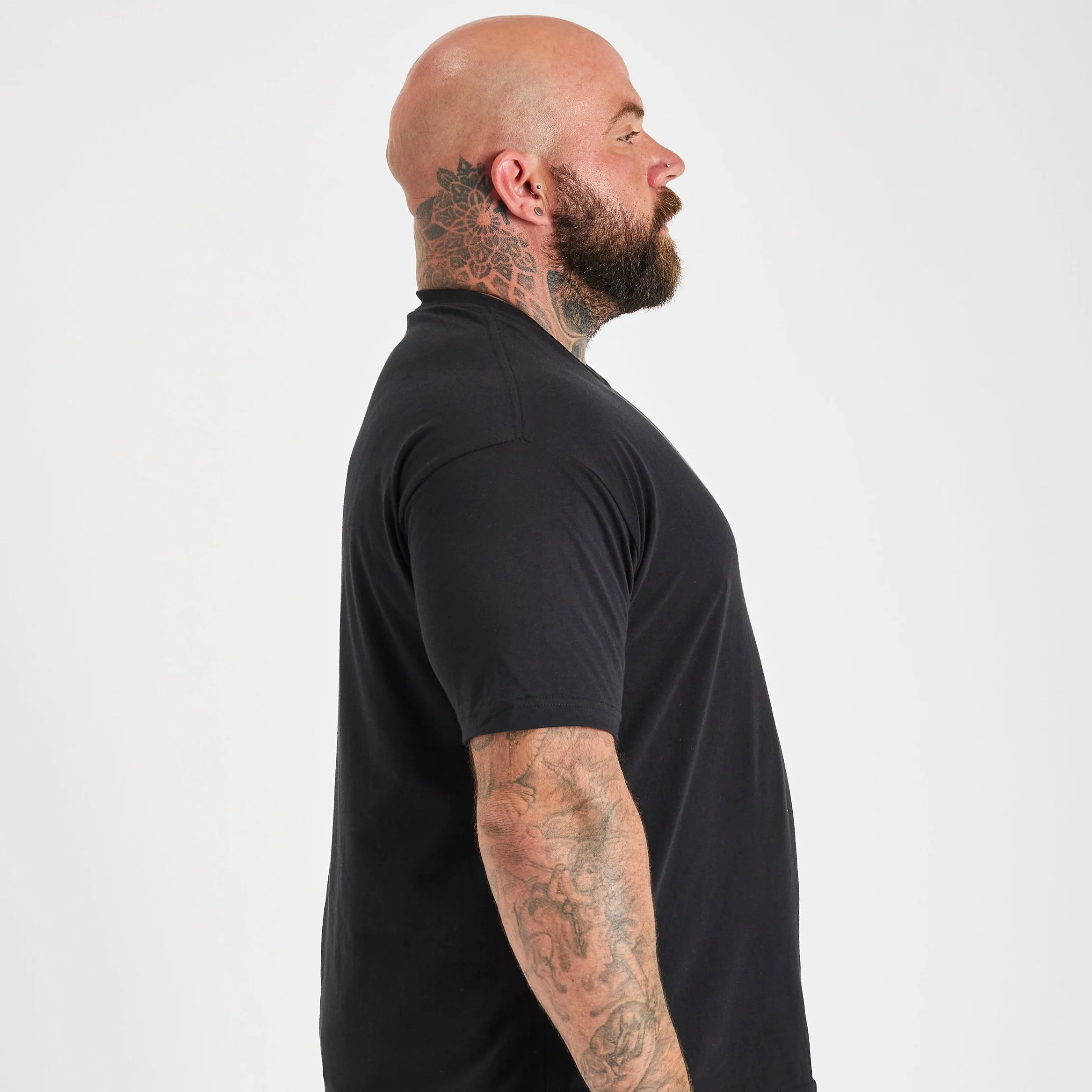 Carbon V-Neck - Image 6
