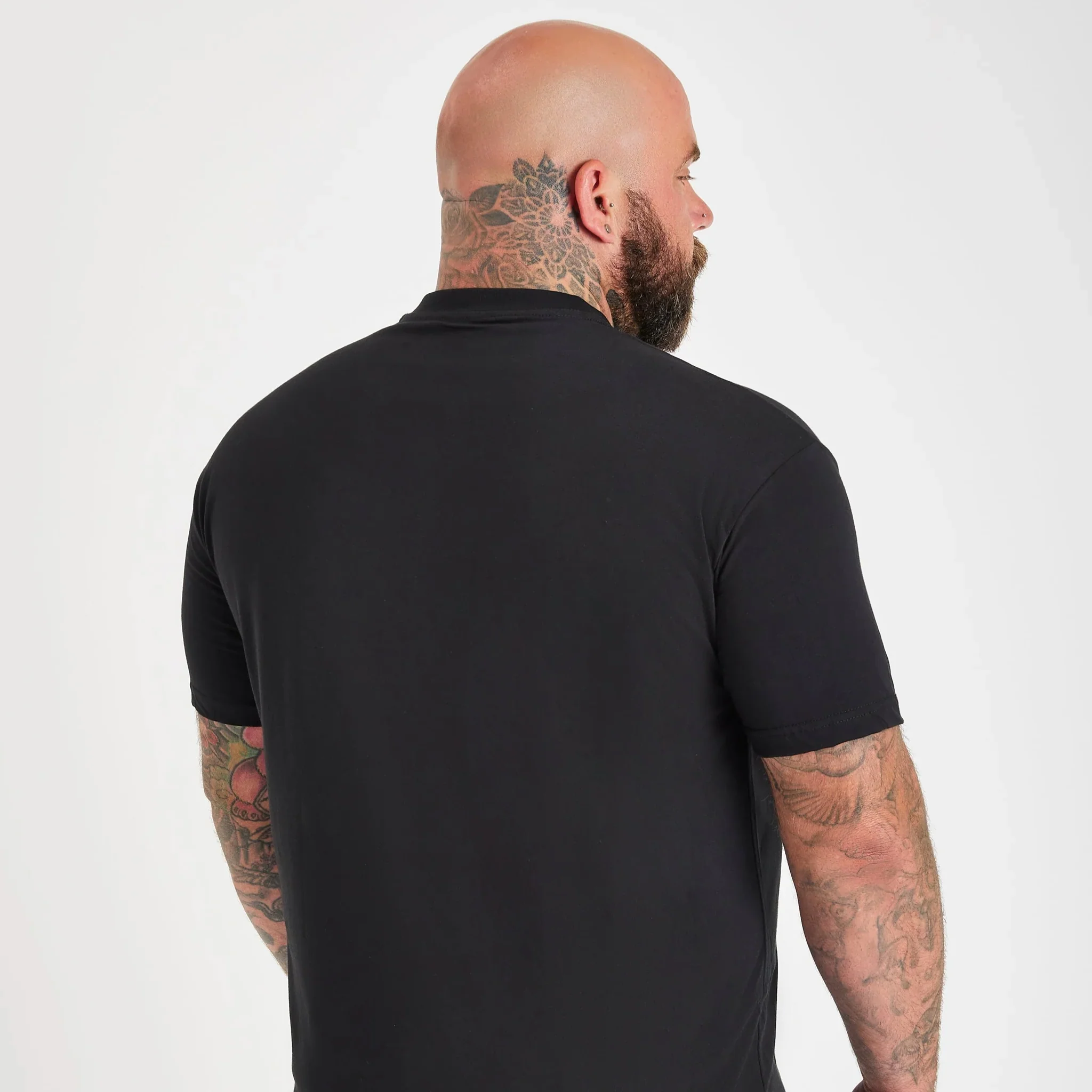 Black V-Neck - Image 4